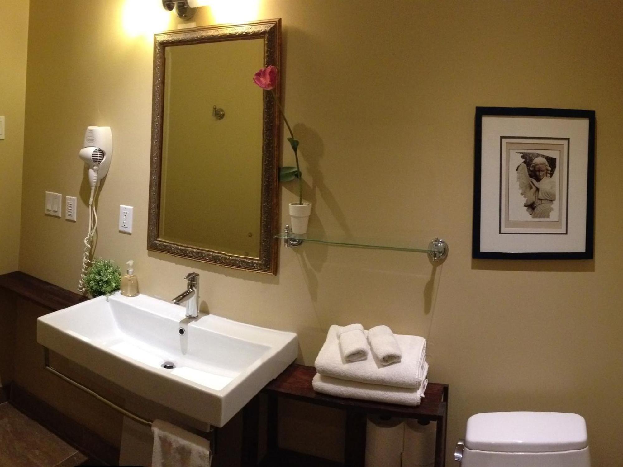 A Seaton Dream Hotel Toronto Kamer foto